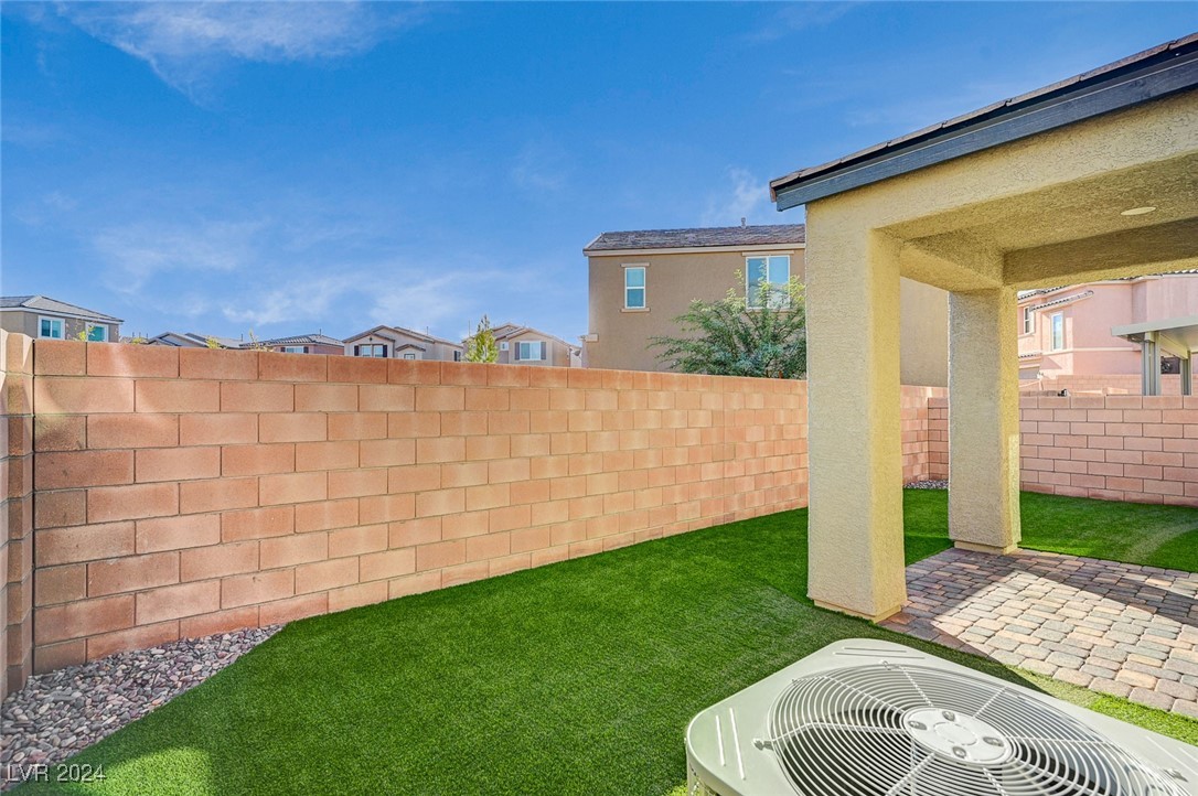 6223 Hamilton Avenue Las Vegas NV 89122