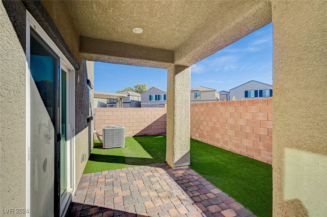 6223 Hamilton Avenue Las Vegas NV 89122