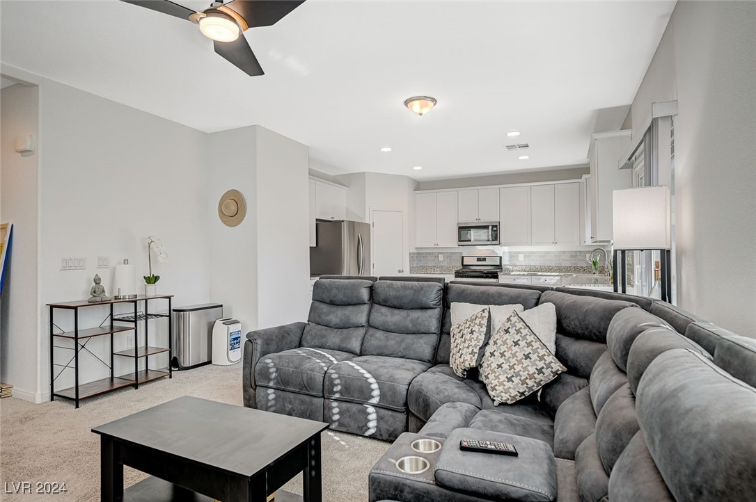 6223 Hamilton Avenue Las Vegas NV 89122
