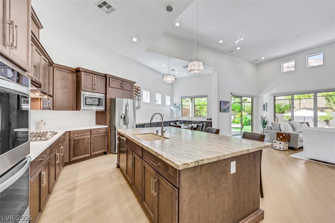 6091 Willow Rock Street Las Vegas NV 89135