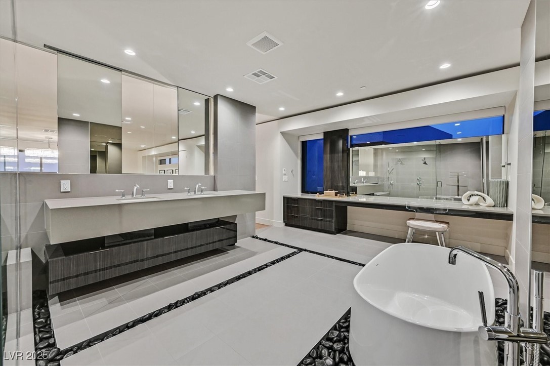 807 Magnum Cliff Court Henderson NV 89012