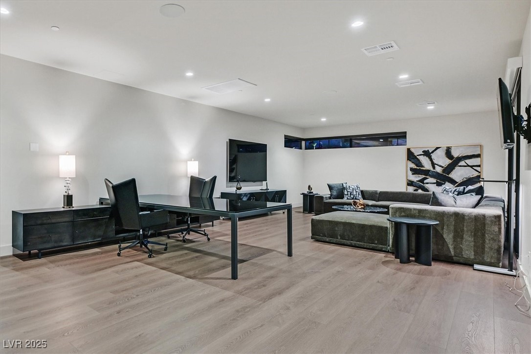 807 Magnum Cliff Court Henderson NV 89012