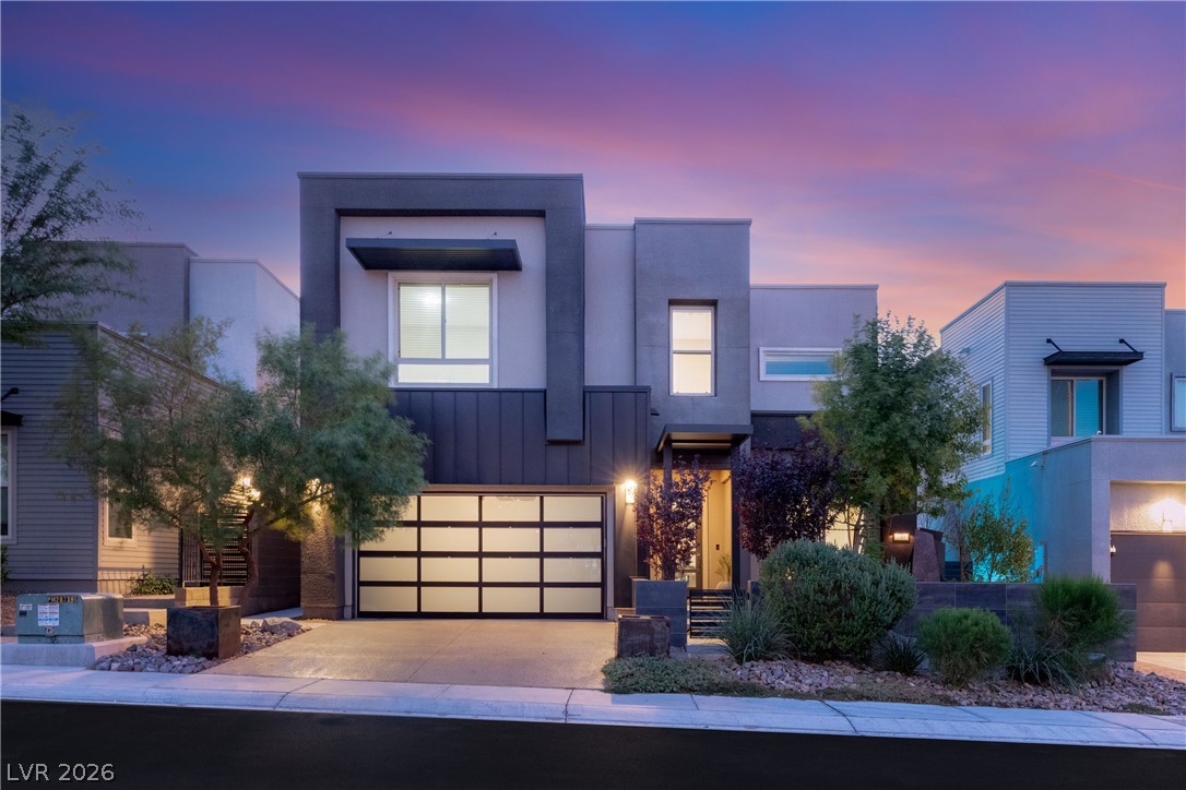 735 Glowing Horizon Street Henderson NV 89052