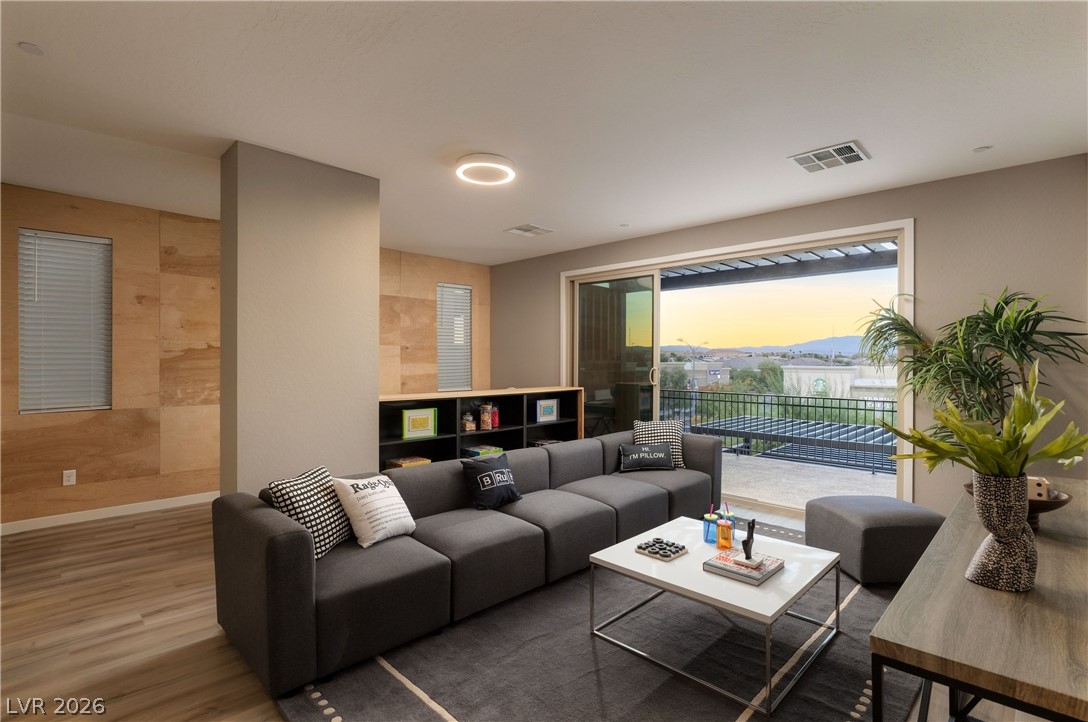 735 Glowing Horizon Street Henderson NV 89052