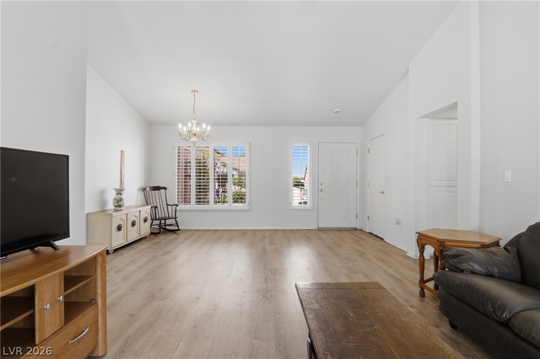 9917 Woodhouse Drive Las Vegas NV 89134