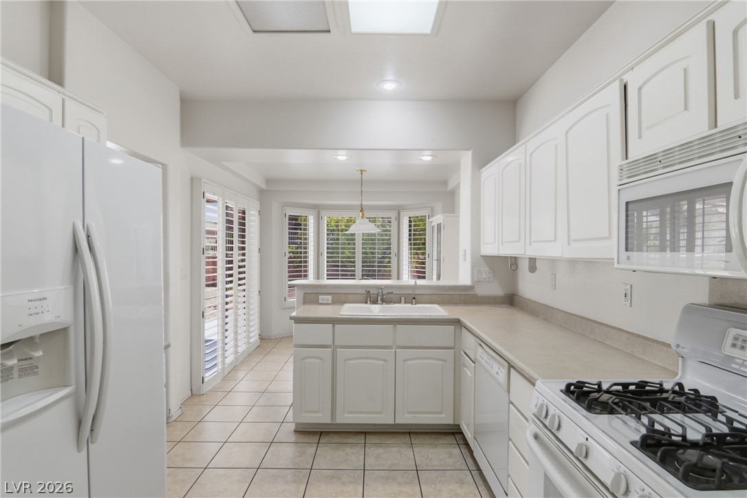 9917 Woodhouse Drive Las Vegas NV 89134
