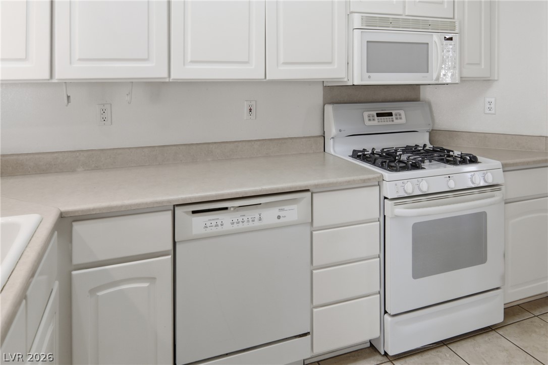 9917 Woodhouse Drive Las Vegas NV 89134