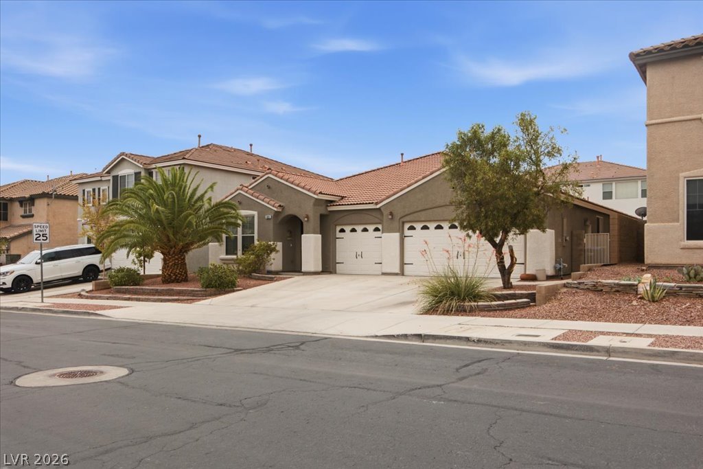 983 Mill Run Creek Avenue Henderson NV 89002