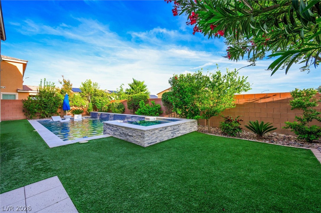 905 Silent Sunset Avenue North Las Vegas NV 89084