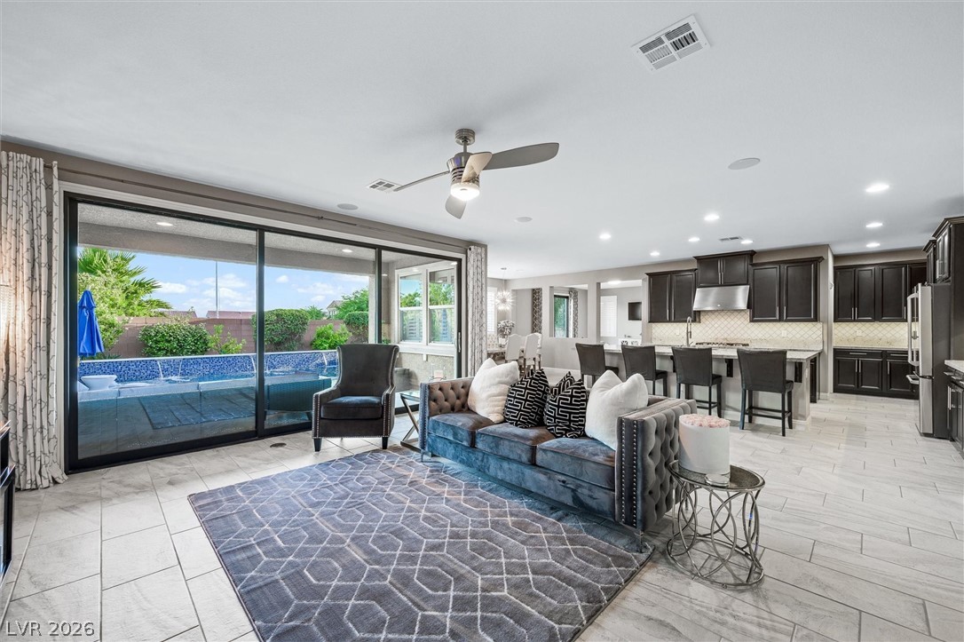 905 Silent Sunset Avenue North Las Vegas NV 89084