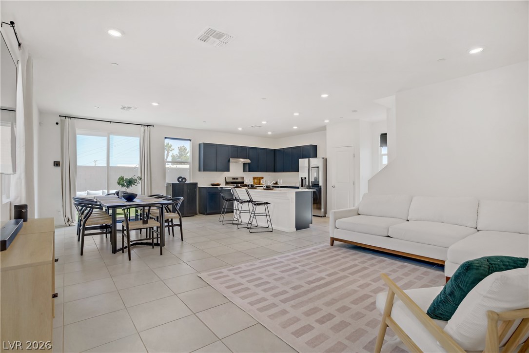 5692 Tinar Street Las Vegas NV 89113