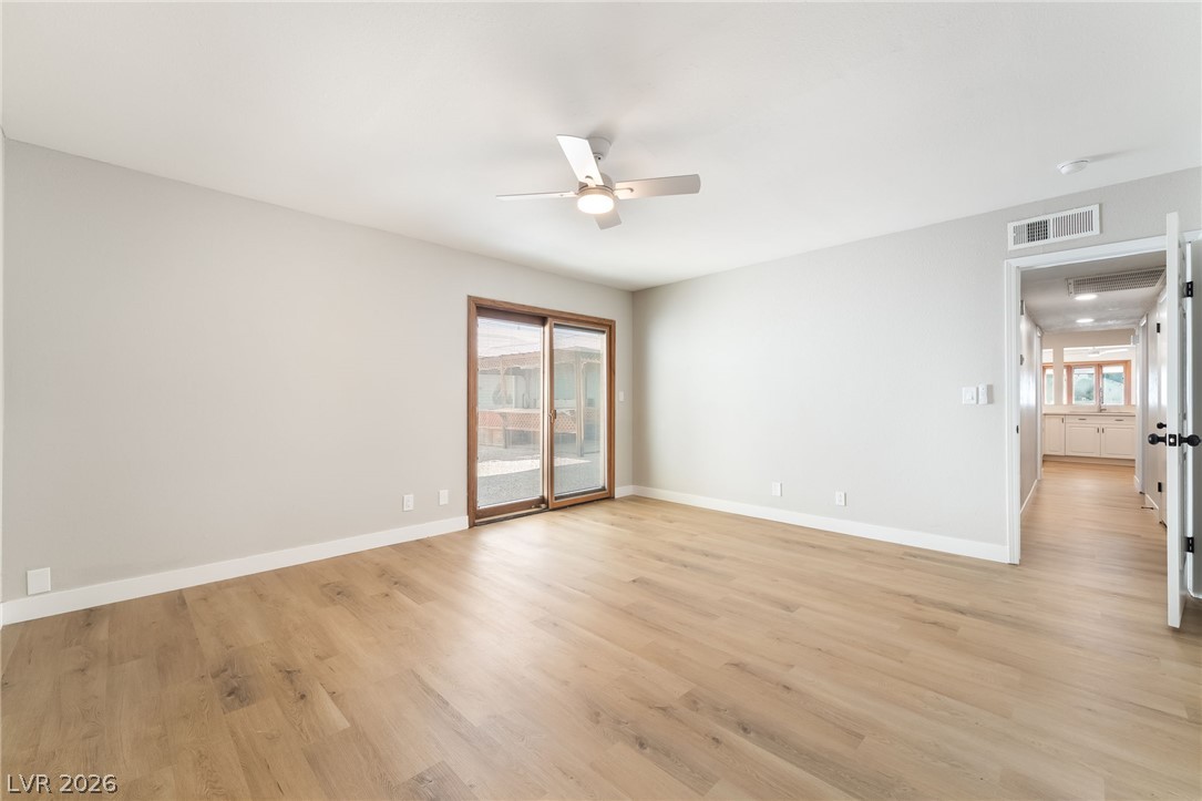3320 Delderfield Avenue Las Vegas NV 89121