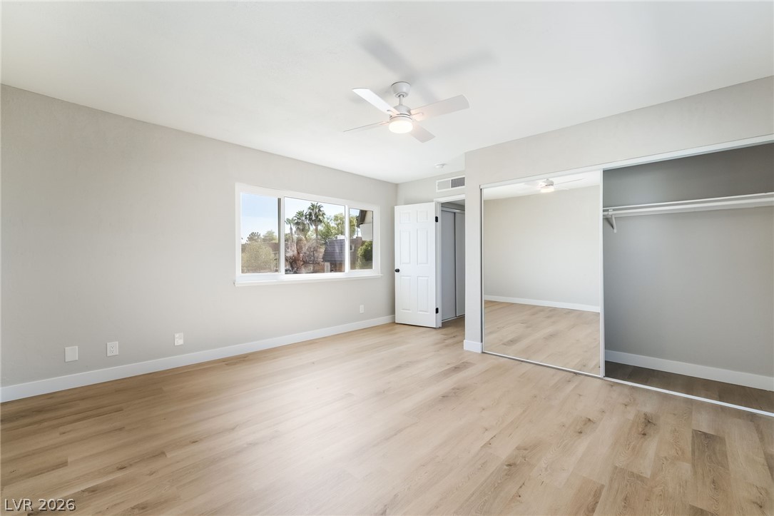 3320 Delderfield Avenue Las Vegas NV 89121