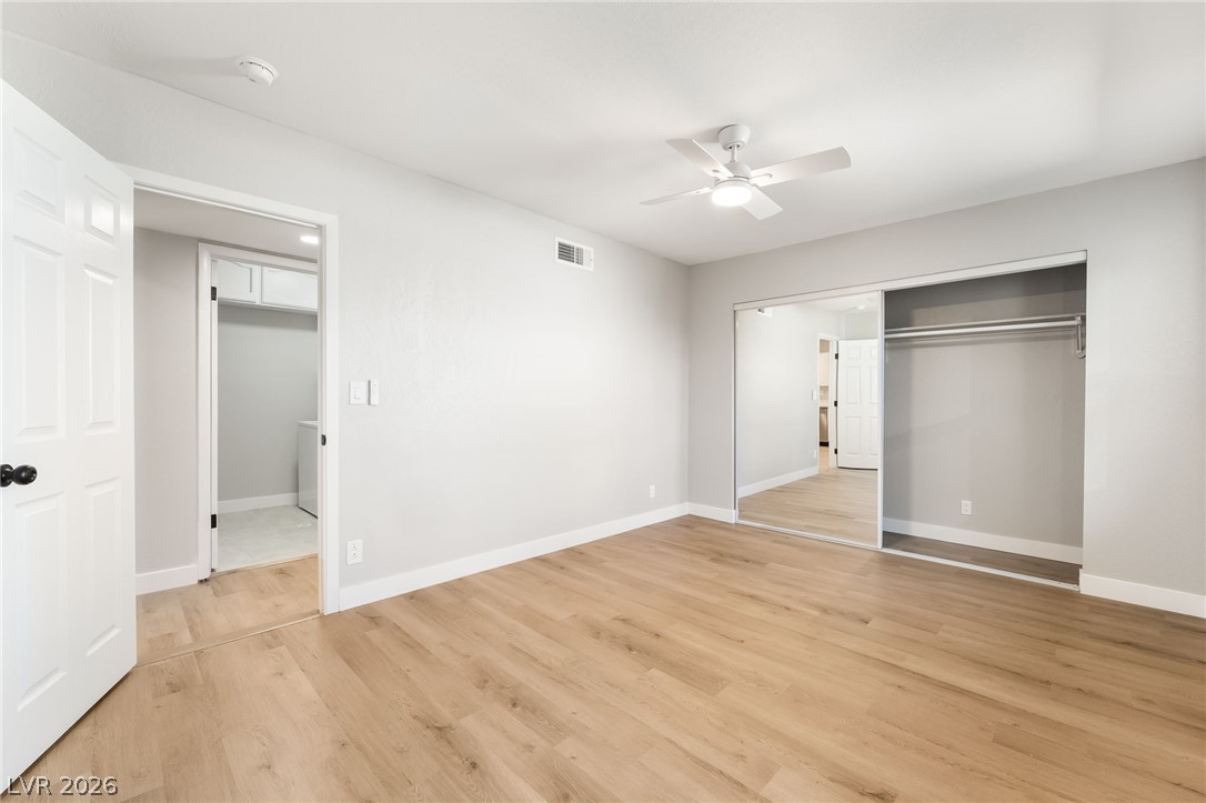 3320 Delderfield Avenue Las Vegas NV 89121