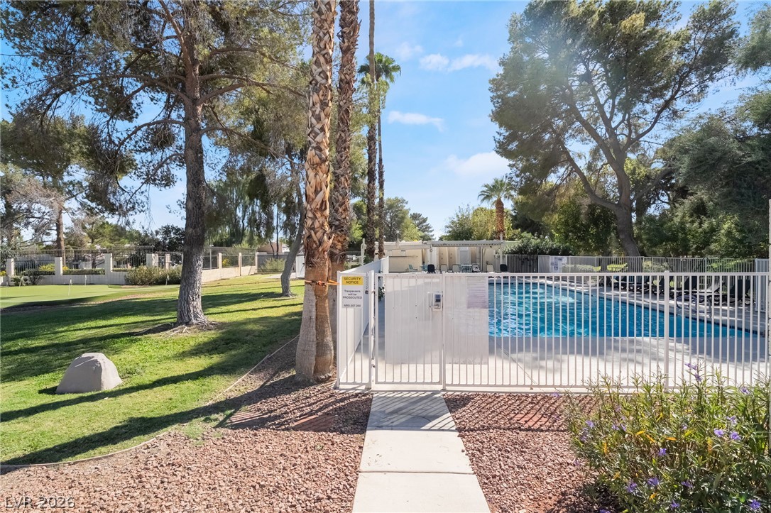 3320 Delderfield Avenue Las Vegas NV 89121