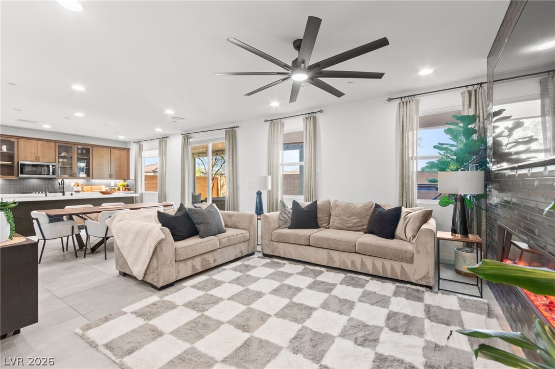 8596 Luse Street Las Vegas NV 89166