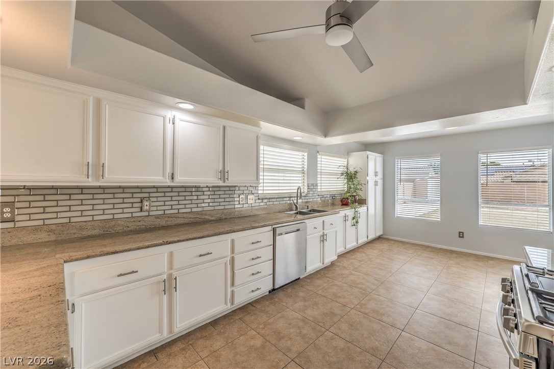 6124 Satre Court North Las Vegas NV 89031