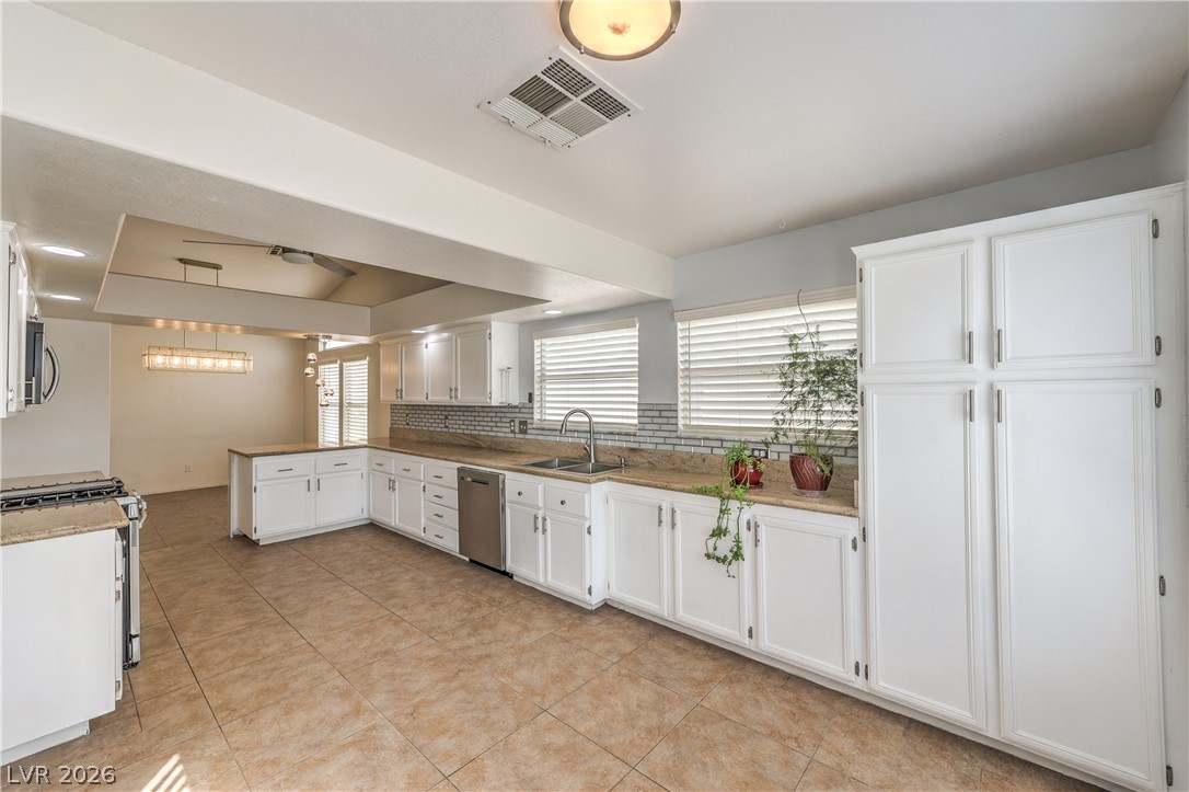 6124 Satre Court North Las Vegas NV 89031