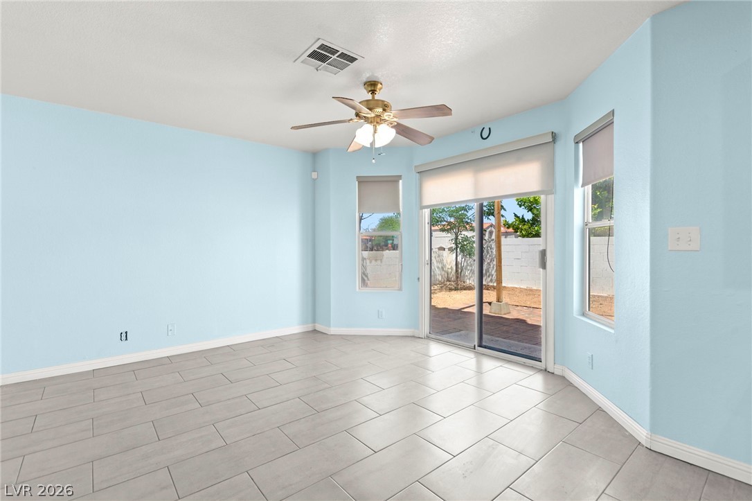 1524 Bonnie Castle Way Las Vegas NV 89108