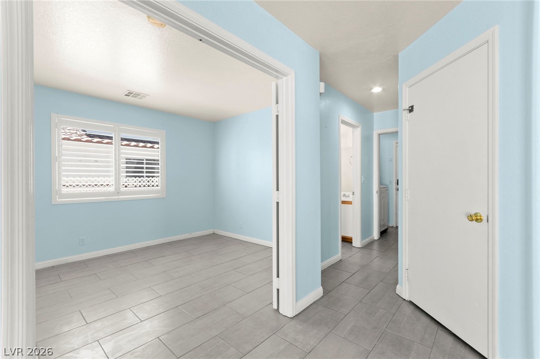 1524 Bonnie Castle Way Las Vegas NV 89108