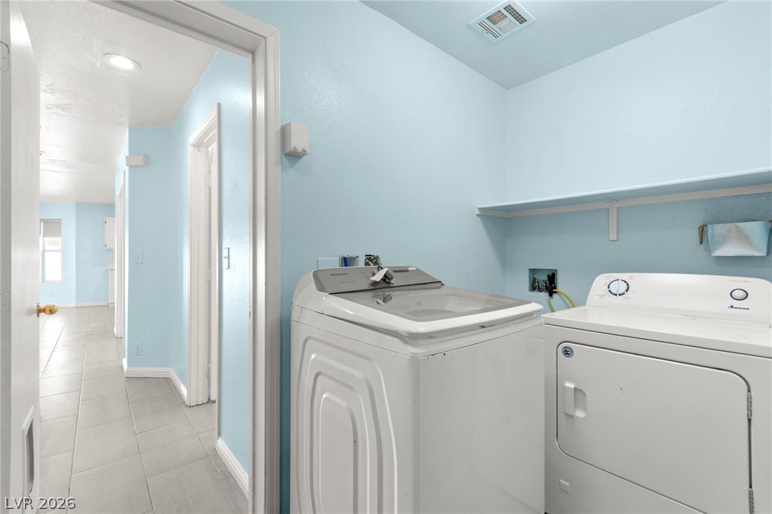 1524 Bonnie Castle Way Las Vegas NV 89108