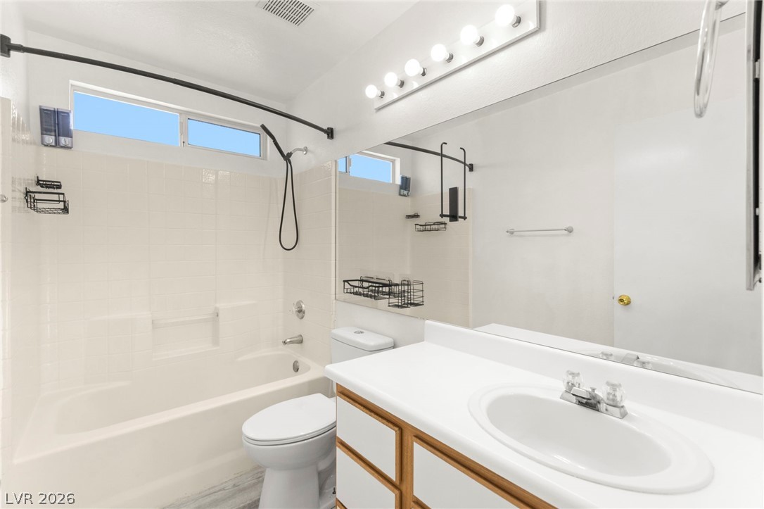 1524 Bonnie Castle Way Las Vegas NV 89108