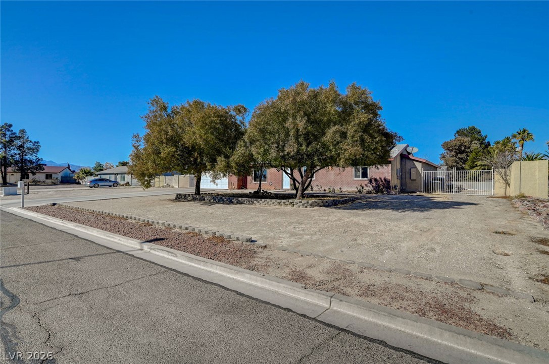 4424 Shady Hollow Avenue North Las Vegas NV 89031