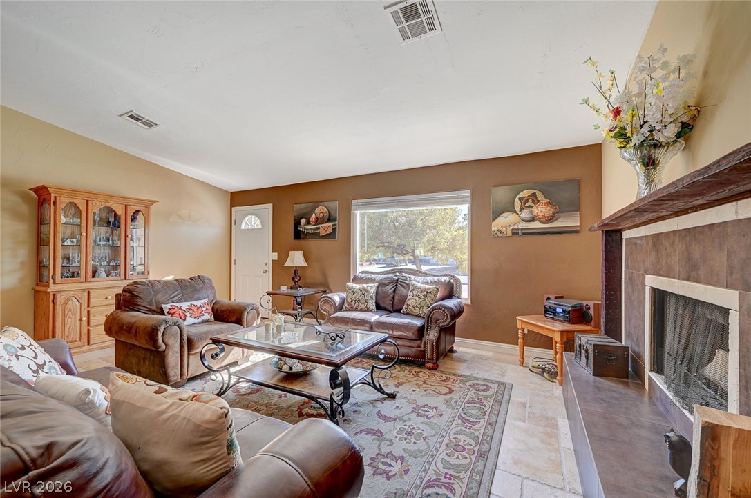 4424 Shady Hollow Avenue North Las Vegas NV 89031