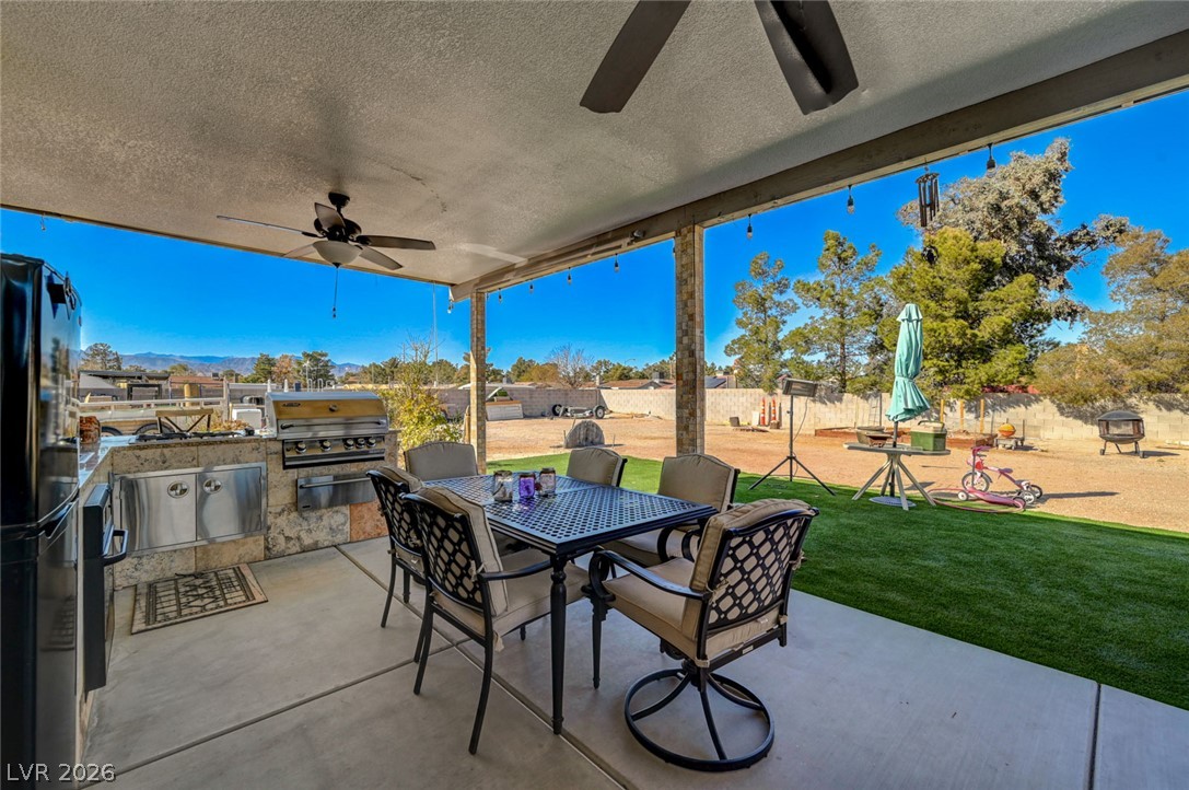 4424 Shady Hollow Avenue North Las Vegas NV 89031
