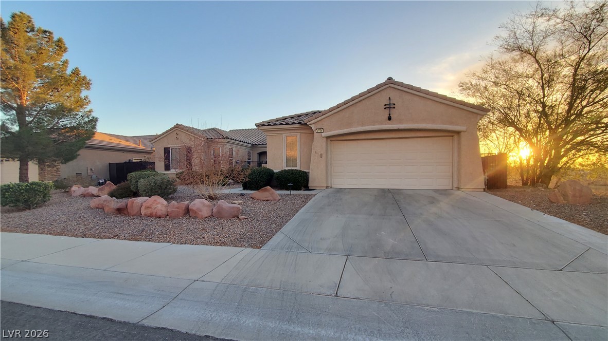 2106 Dipinto Avenue Henderson NV 89052