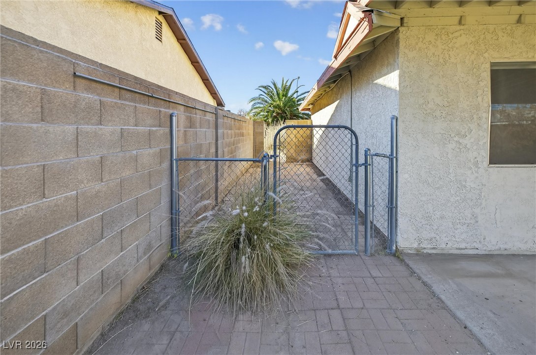 713 Strawberry Place Henderson NV 89002