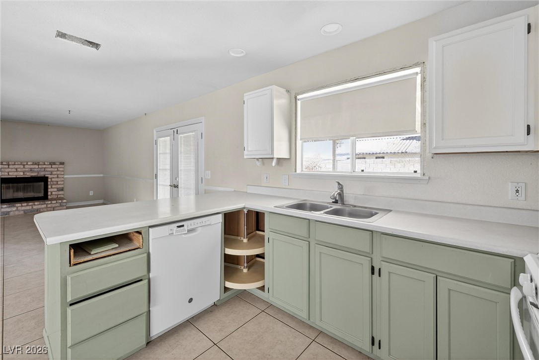713 Strawberry Place Henderson NV 89002