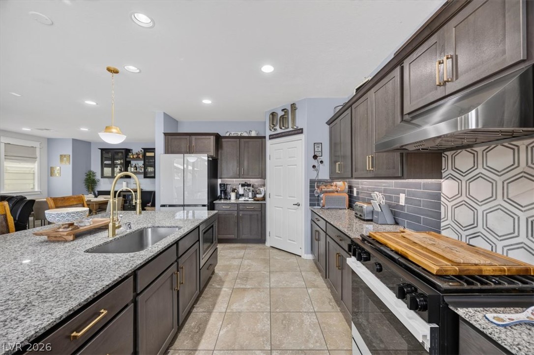 3945 Carol Bailey Avenue North Las Vegas NV 89081