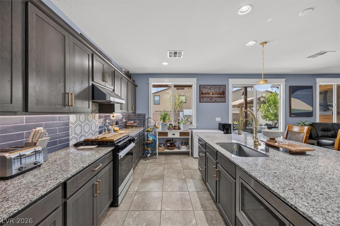 3945 Carol Bailey Avenue North Las Vegas NV 89081