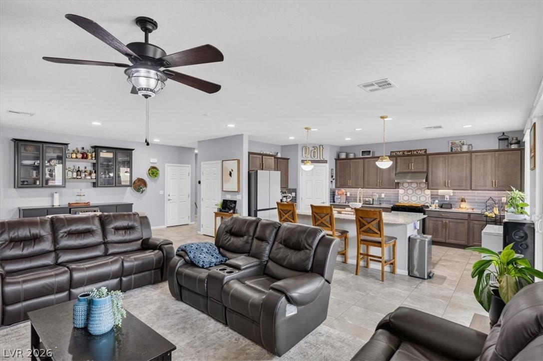 3945 Carol Bailey Avenue North Las Vegas NV 89081