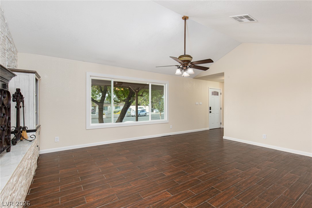7295 North Torrey Pines Drive Las Vegas NV 89131