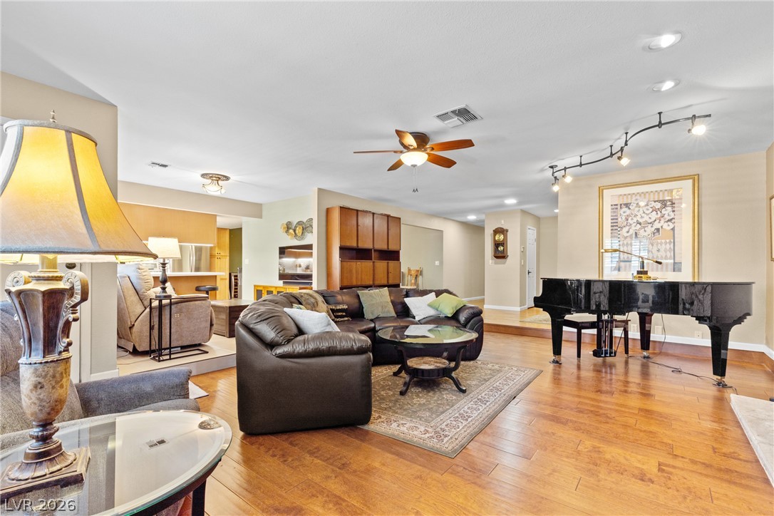 3984 Landsdown Place Las Vegas NV 89121