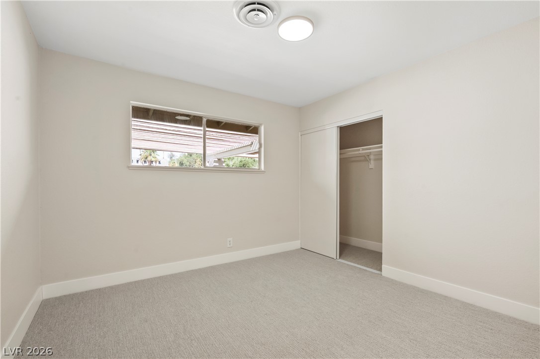 4638 Corral Place Las Vegas NV 89119