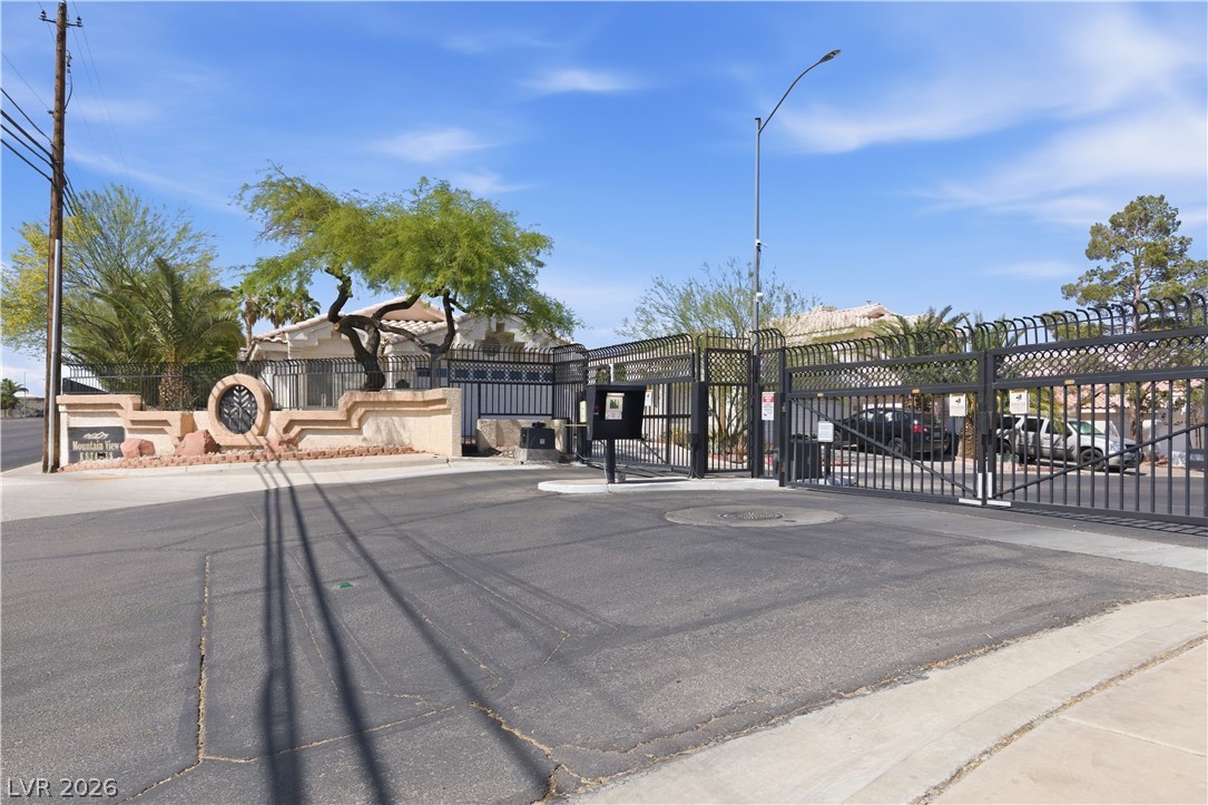 8752 Arawana Place Henderson NV 89074