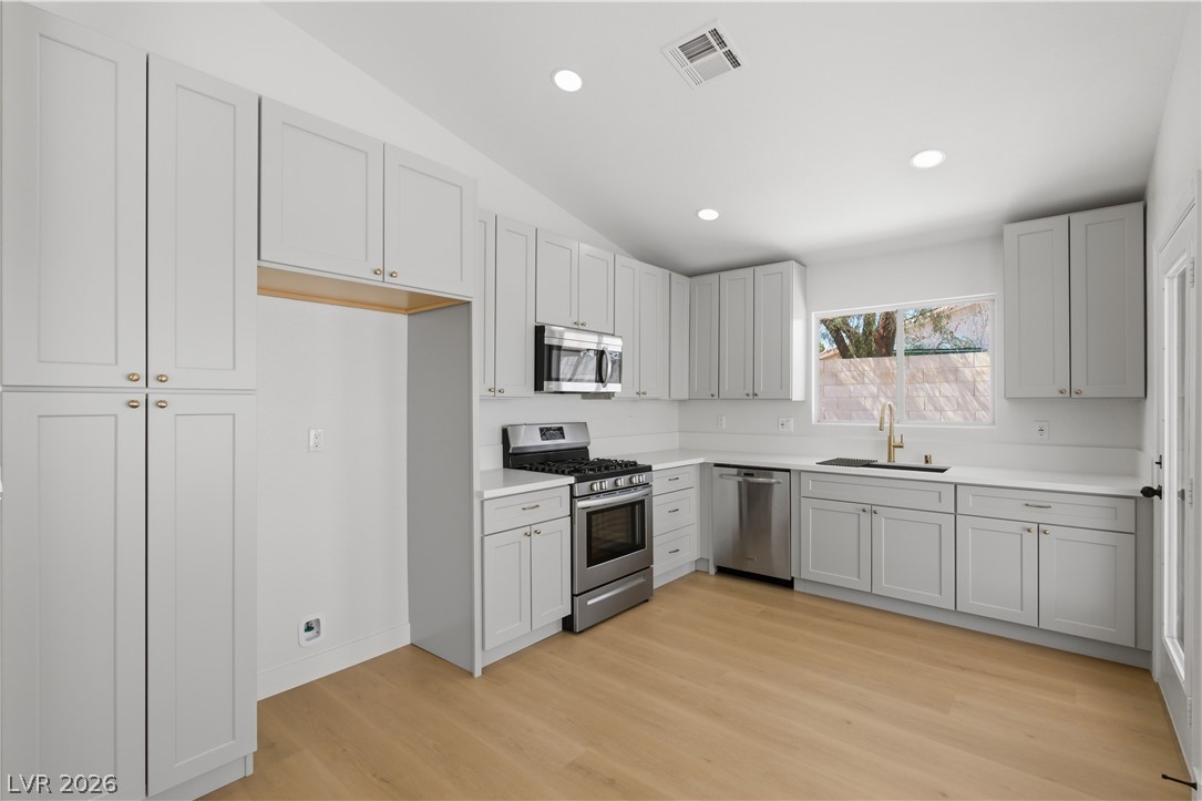 8752 Arawana Place Henderson NV 89074