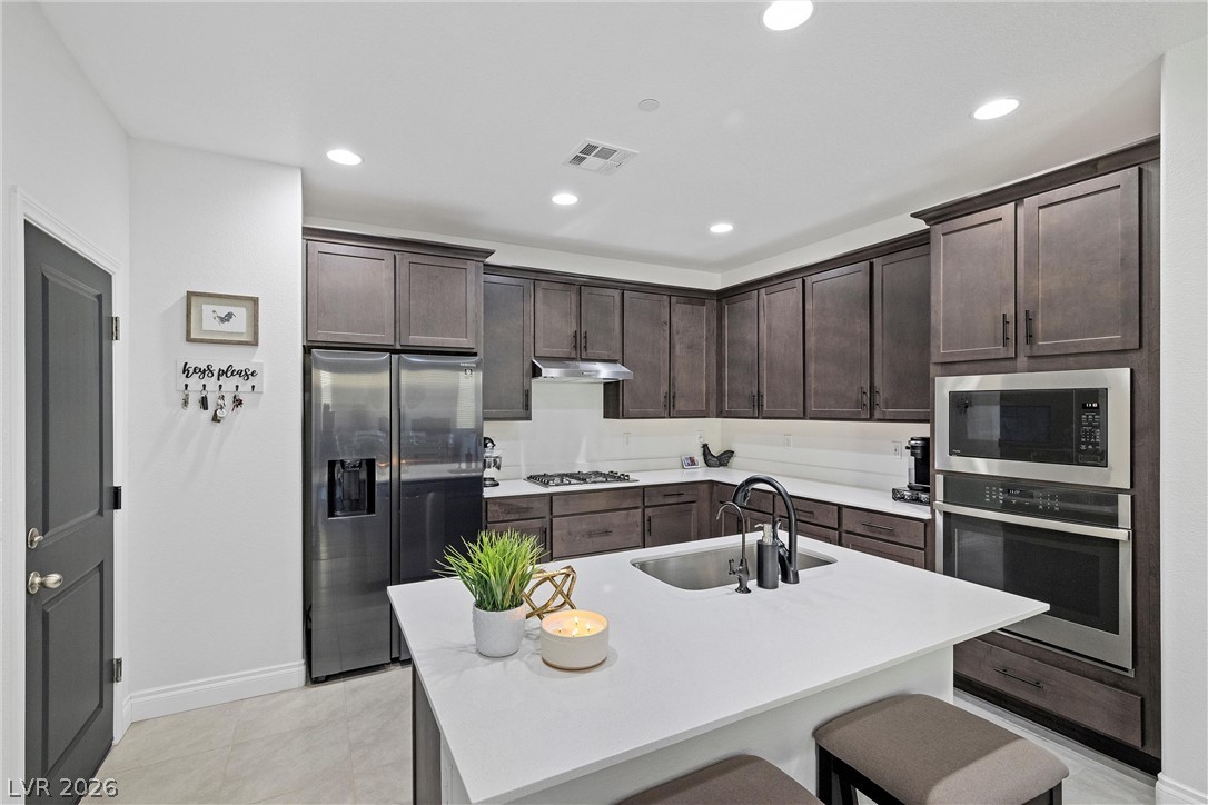 976 East Sunset Road Henderson NV 89011
