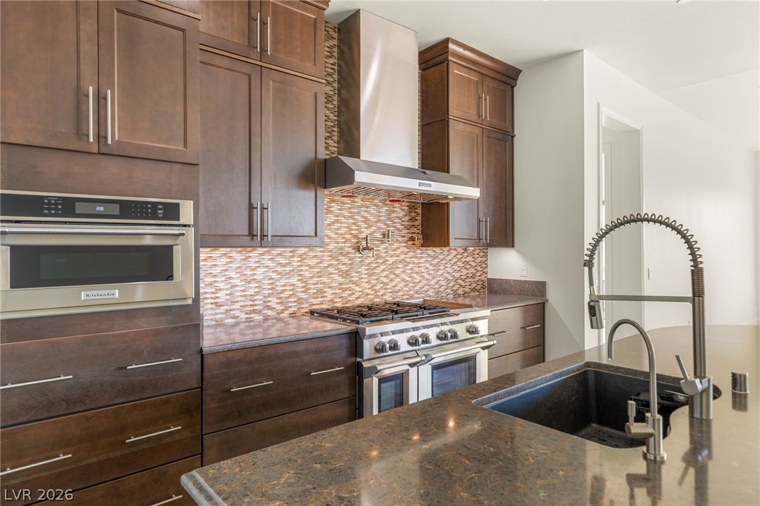2069 Alto Vista Drive Henderson NV 89052