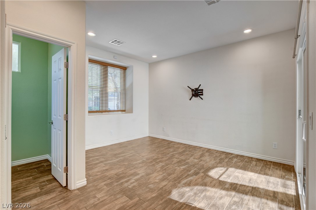 3604 Kingfishers Catch Avenue North Las Vegas NV 89084