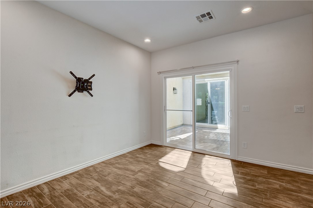 3604 Kingfishers Catch Avenue North Las Vegas NV 89084