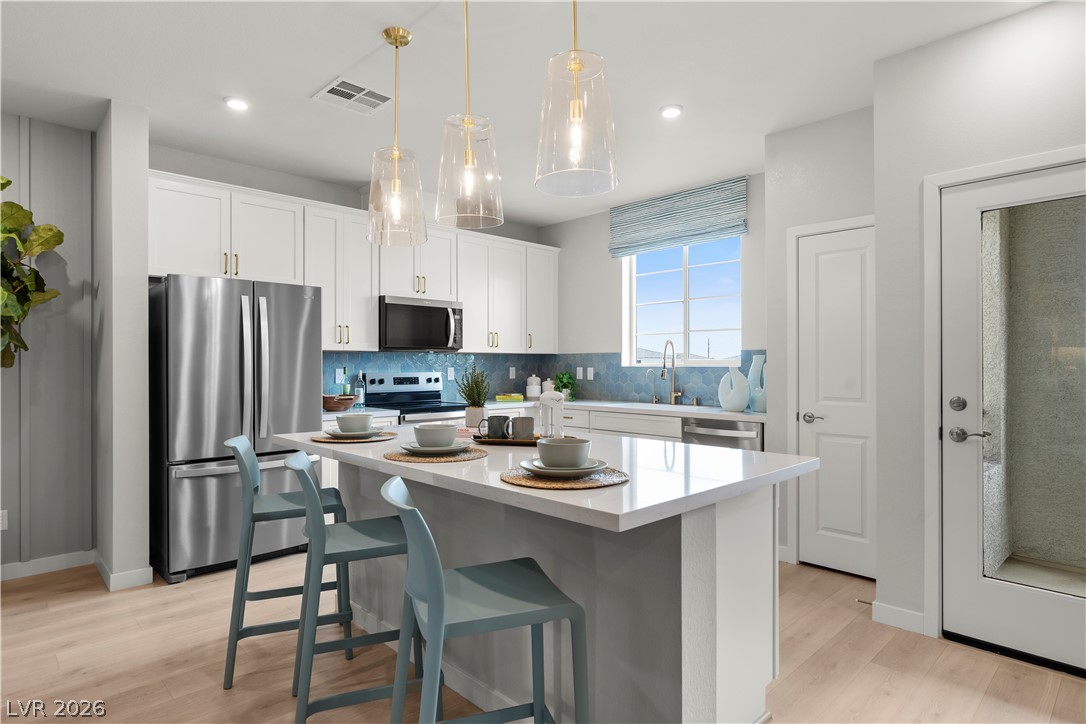 5623 Amethyst Valley Street Las Vegas NV 89118