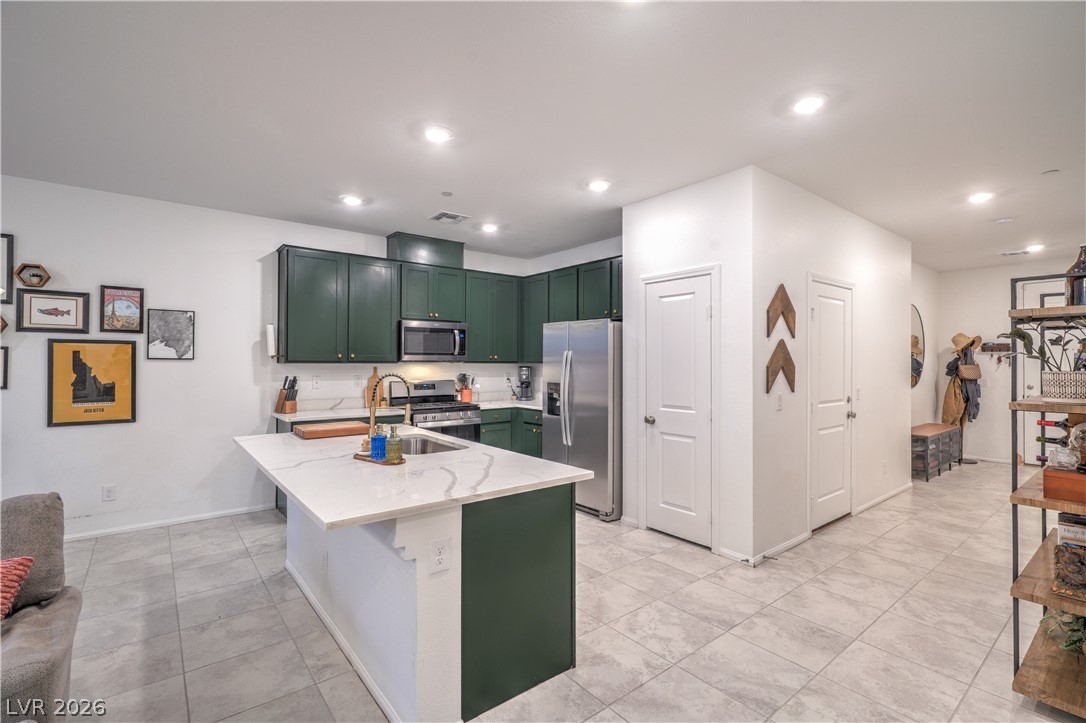 5318 Silver Branch Avenue Las Vegas NV 89118