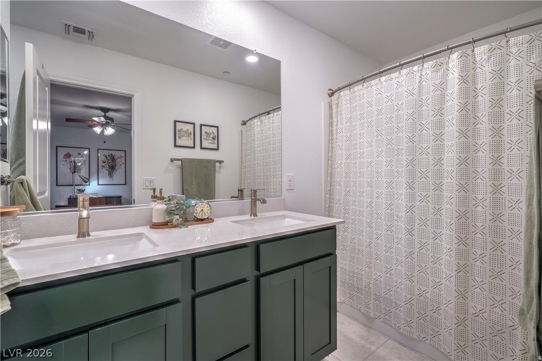 5318 Silver Branch Avenue Las Vegas NV 89118