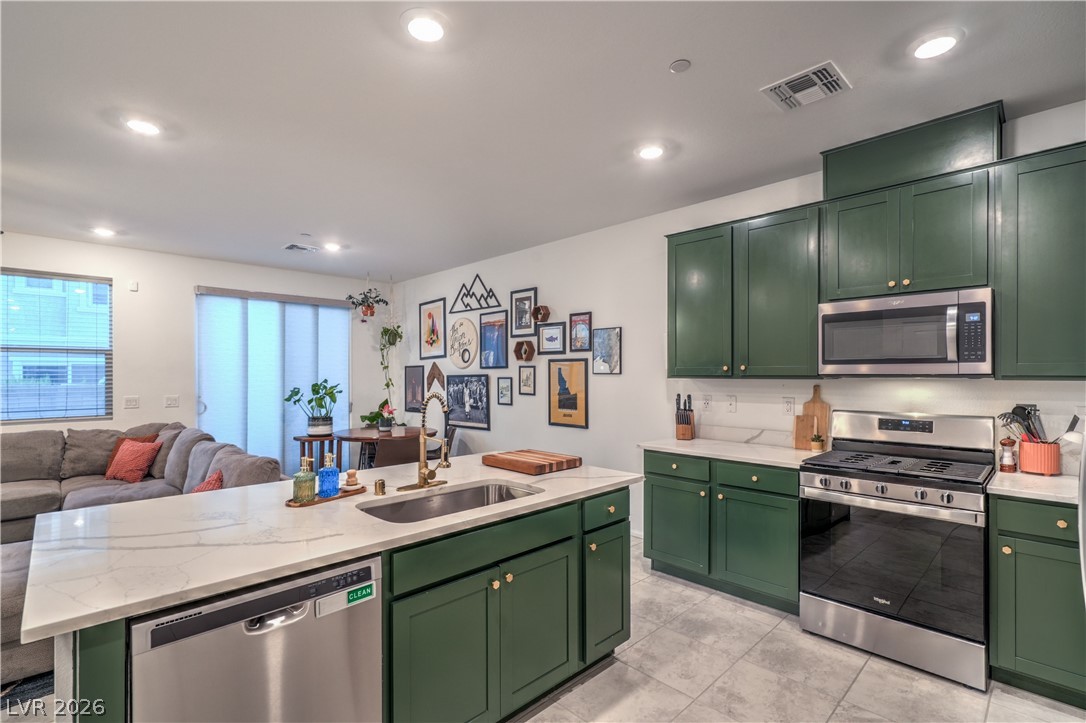 5318 Silver Branch Avenue Las Vegas NV 89118