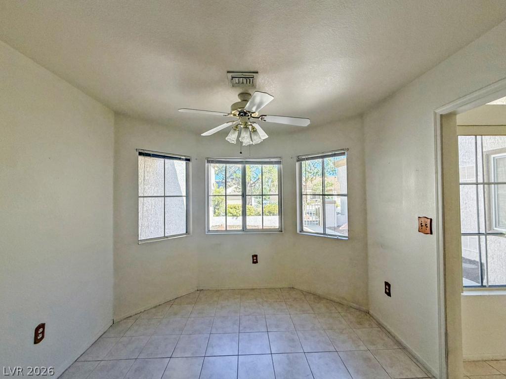 2541 Desert Glen Drive Las Vegas NV 89134