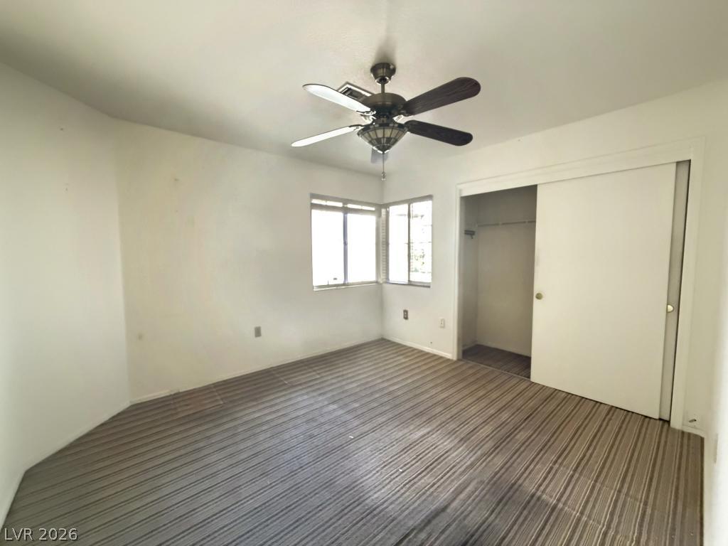 2541 Desert Glen Drive Las Vegas NV 89134